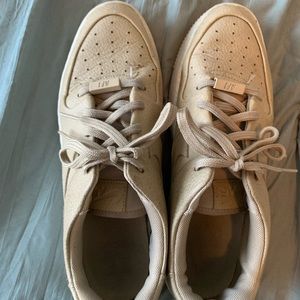 Beige AF1s